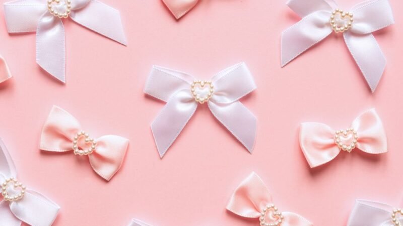 Ultimate Essentials for a Pink Bow Sweet 16 Party